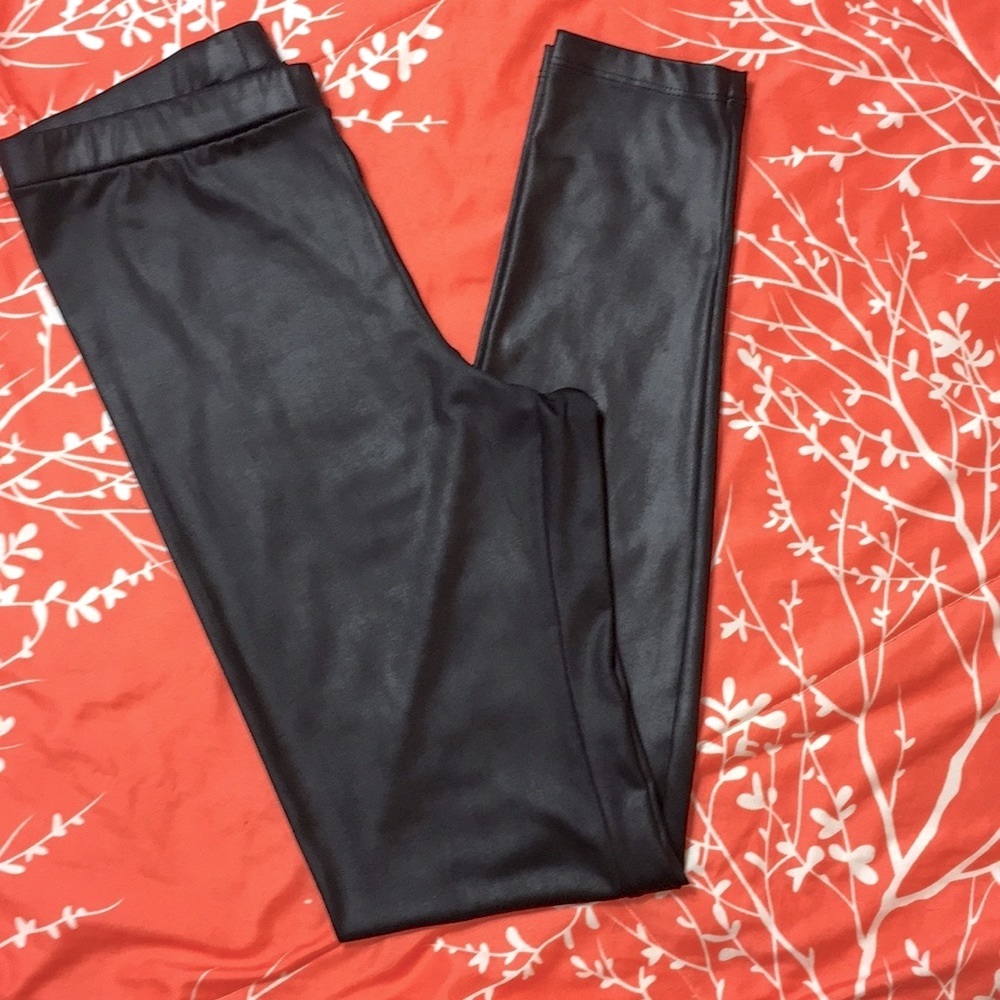 Black Slick Legging Sz M Forever 21